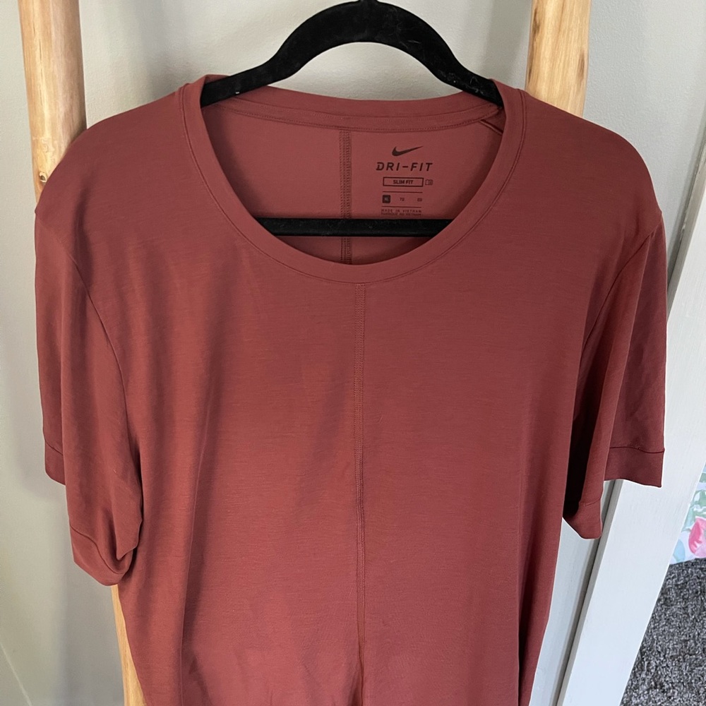 Men’s Nike Yoga Short Sleeve T-Shirt